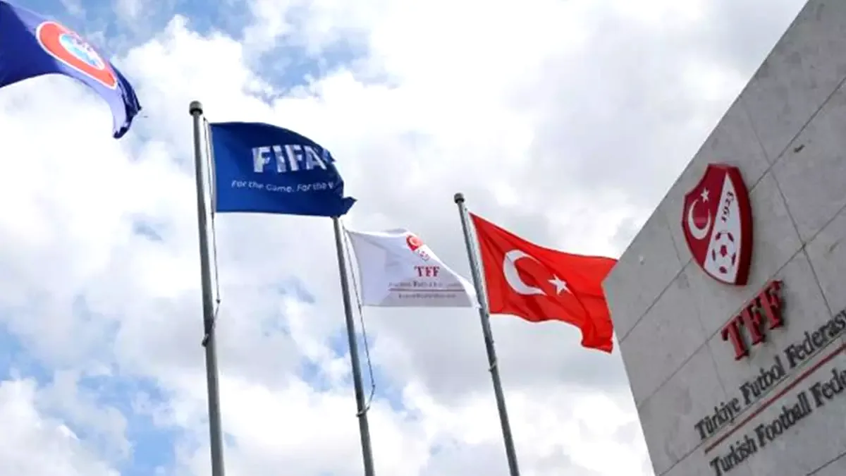 PFDK'dan Süper Lig'e Ceza Yağdı: Beşiktaş'a 1 Milyon 120 Bin TL Cezai Yaptırım PFDK'dan Süper Lig'e Ceza Yağdı: Beşiktaş'a 1 Milyon 120 Bin TL Cezai Yaptırım