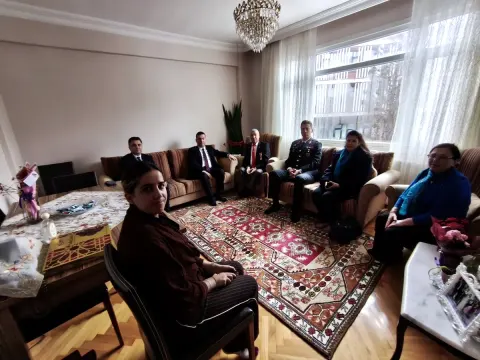 Silivri Kaymakamı Tolga Togan, Gazi Ahmet Doğar'ı Ziyaret Etti ve Bayramını Kutladı