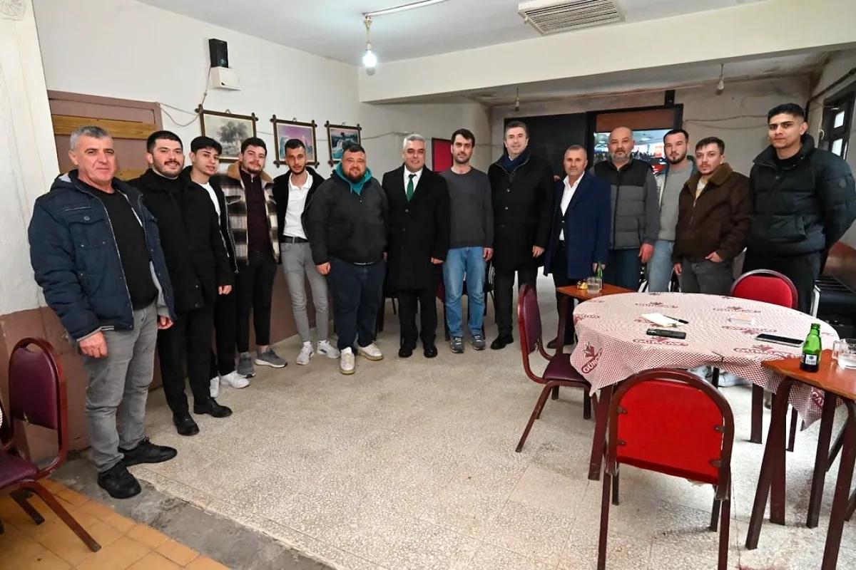 Çatalca Belediye Başkanı, Bayramın İlk Gününü Kabakça ve İnceğiz'de Vatandaşlarla Geçirdi Çatalca Belediye Başkanı, Bayramın İlk Gününü Kabakça ve İnceğiz'de Vatandaşlarla Geçirdi