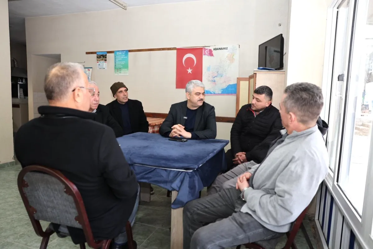 Pozantı Belediye Başkanı Ali Avan, Baba Ocağı Dağdibi'nde Bayramlaştı Pozantı Belediye Başkanı Ali Avan, Baba Ocağı Dağdibi'nde Bayramlaştı