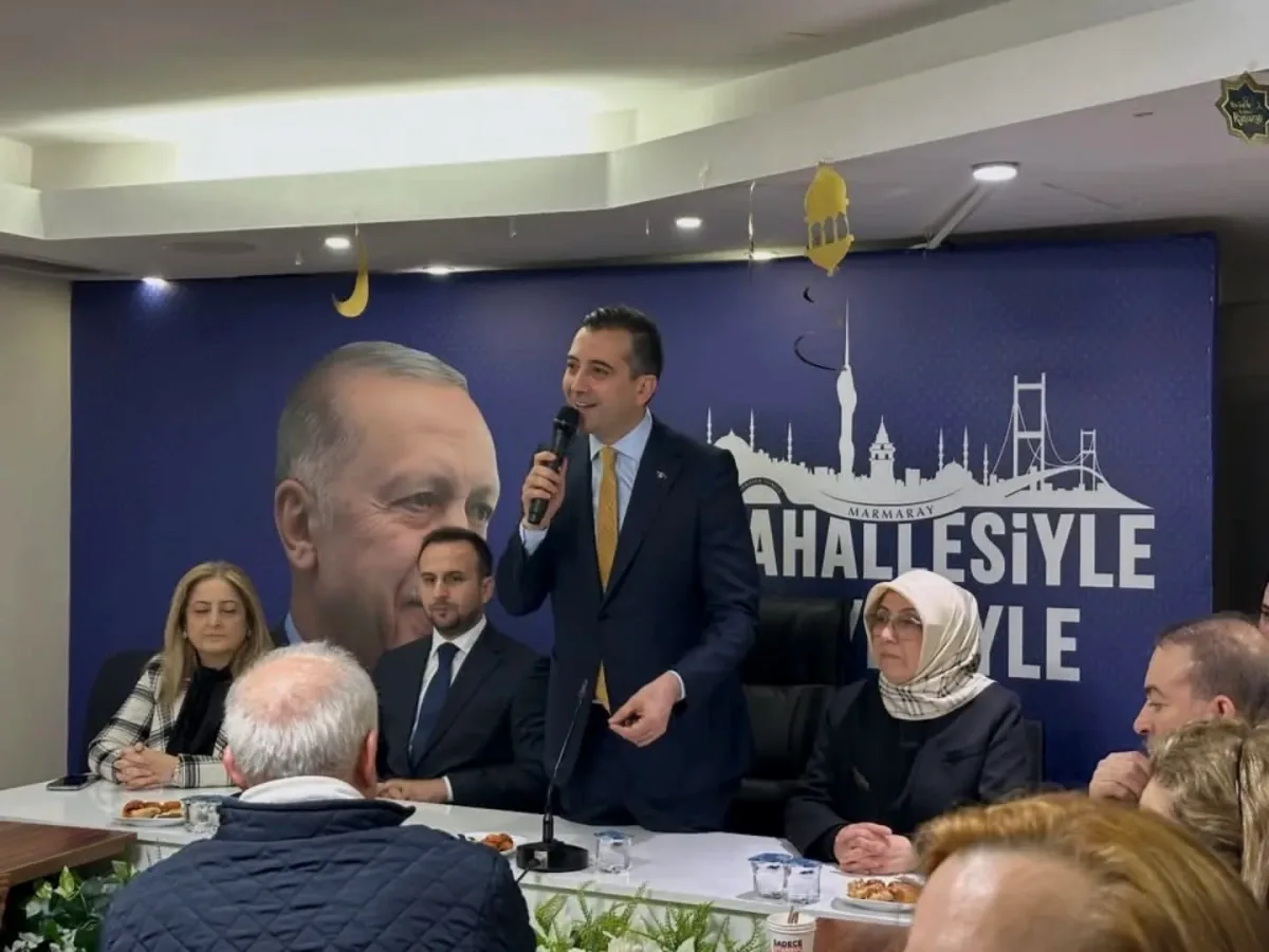 AK Parti Şişli Kadın Kolları, Milletin Evinde Bayram Coşkusu Yaşattı AK Parti Şişli Kadın Kolları, Milletin Evinde Bayram Coşkusu Yaşattı