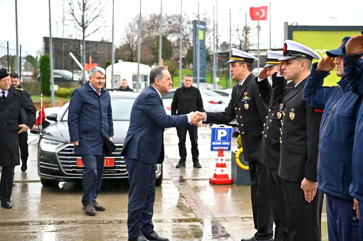 Vali Usta, Sahil Güvenlik'te Vali Usta, Sahil Güvenlik'te