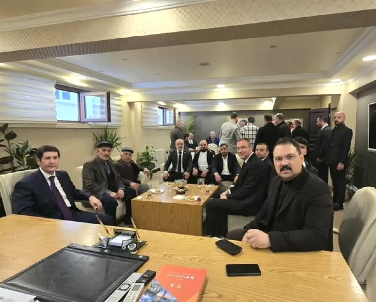 AK Parti Keçiören Teşkilatı Bir Araya Geldi AK Parti Keçiören Teşkilatı Bir Araya Geldi