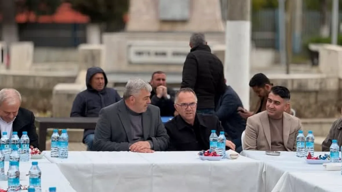 Kiraz Belediyesi'nin Bayram Buluşmasında Neler Yaşandı? Kiraz Belediyesi'nin Bayram Buluşmasında Neler Yaşandı?