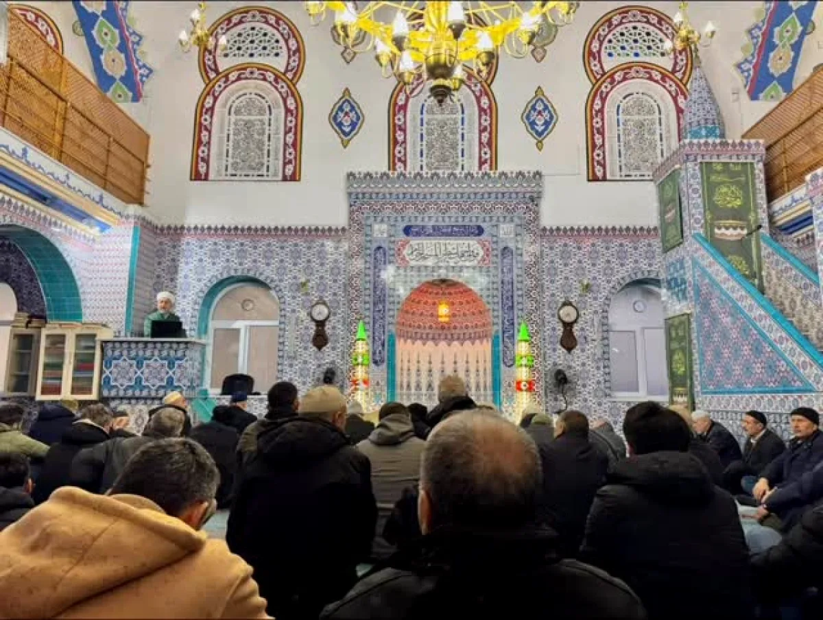 Beykoz Belediye Başkanı'nın Bayram Ritüeli Beykoz Belediye Başkanı'nın Bayram Ritüeli