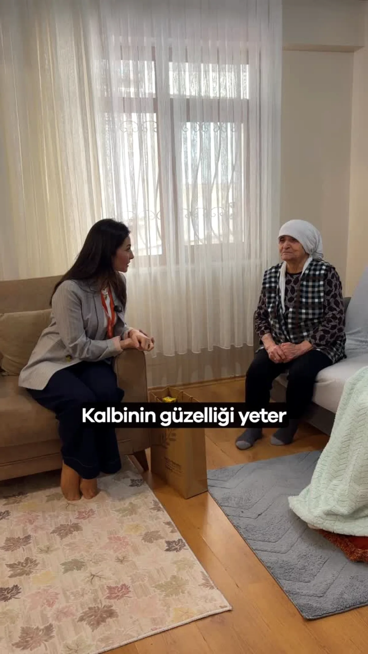 Zeytinburnu'nda Yaşlıların Kapısı Çalındı Zeytinburnu'nda Yaşlıların Kapısı Çalındı
