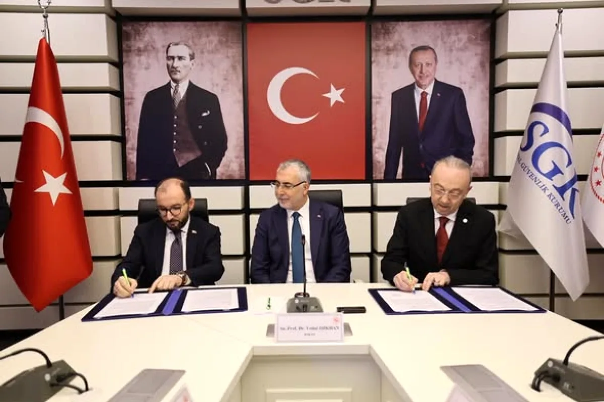 Türk Eczacıları Birliği'nde Kadın Liderler Buluştu Türk Eczacıları Birliği'nde Kadın Liderler Buluştu