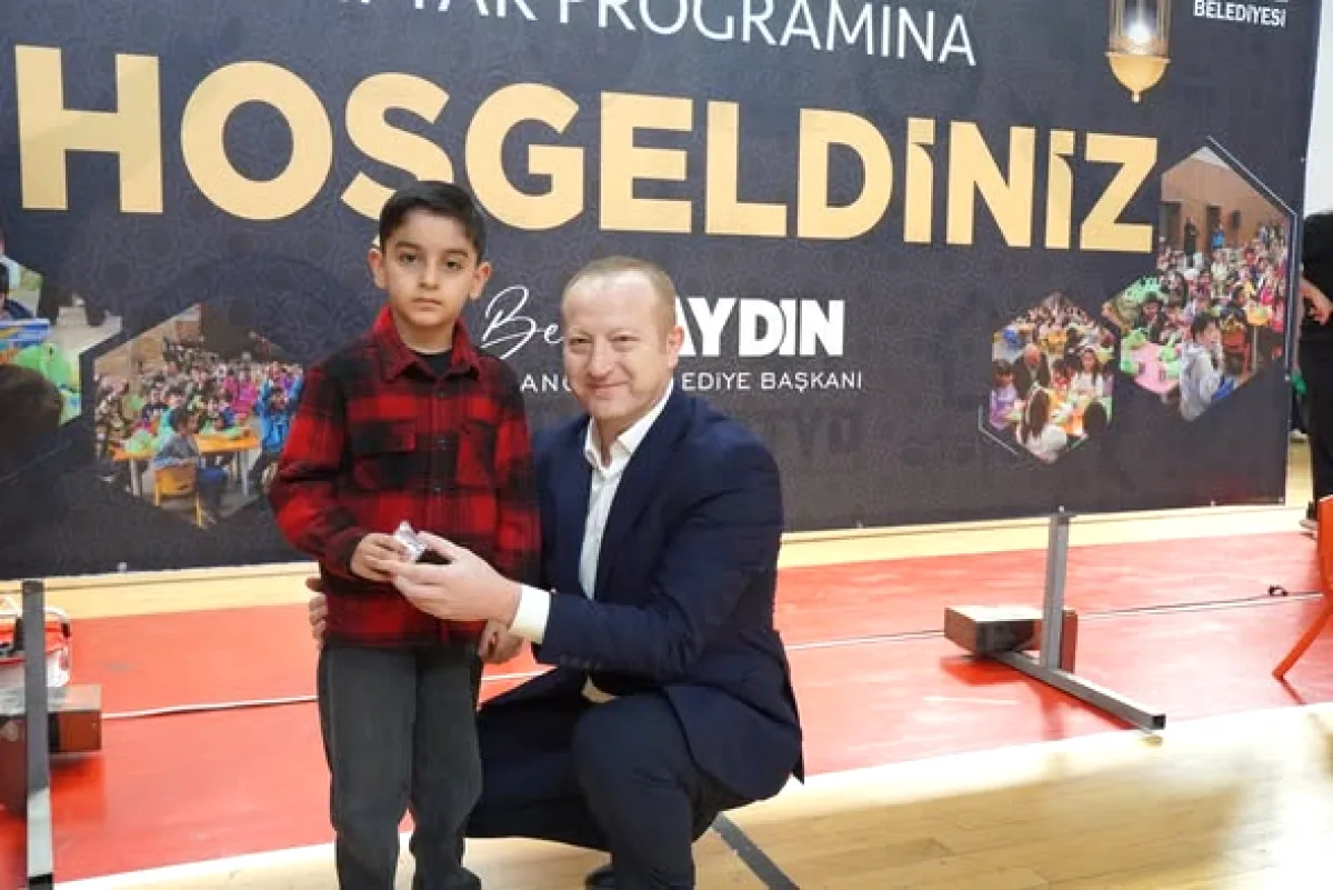 Belediye Başkanından Çanakkale Mesajı: O Ruhu Yaşatıyoruz Belediye Başkanından Çanakkale Mesajı: O Ruhu Yaşatıyoruz