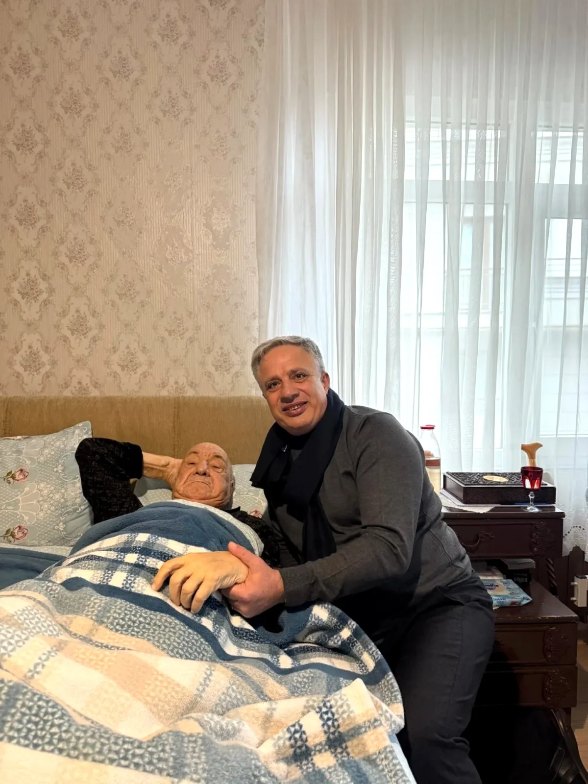 Termal Belediyesi'nden Bayramın İkinci Gününde Sürpriz Ziyaretler Termal Belediyesi'nden Bayramın İkinci Gününde Sürpriz Ziyaretler