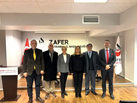 Zafer Partisi İstanbul İl Başkanlığı'nda Dikkat Çeken Ziyaret