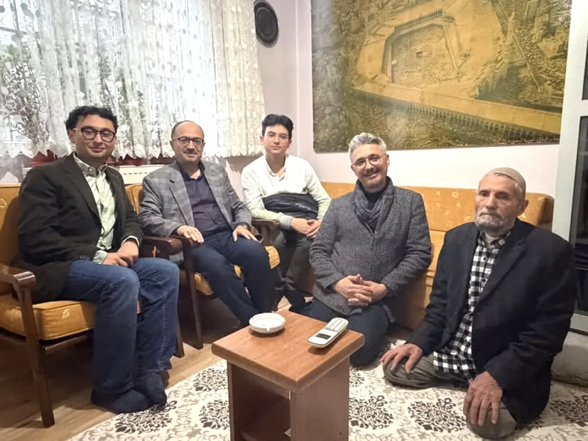 Osman Mesten'den Anlamlı Bayram Ziyareti Osman Mesten'den Anlamlı Bayram Ziyareti
