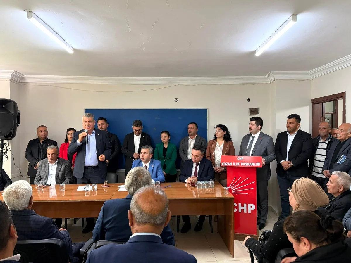 Ayhan Barut'tan Kozan'daki Bayram Programı Ayhan Barut'tan Kozan'daki Bayram Programı