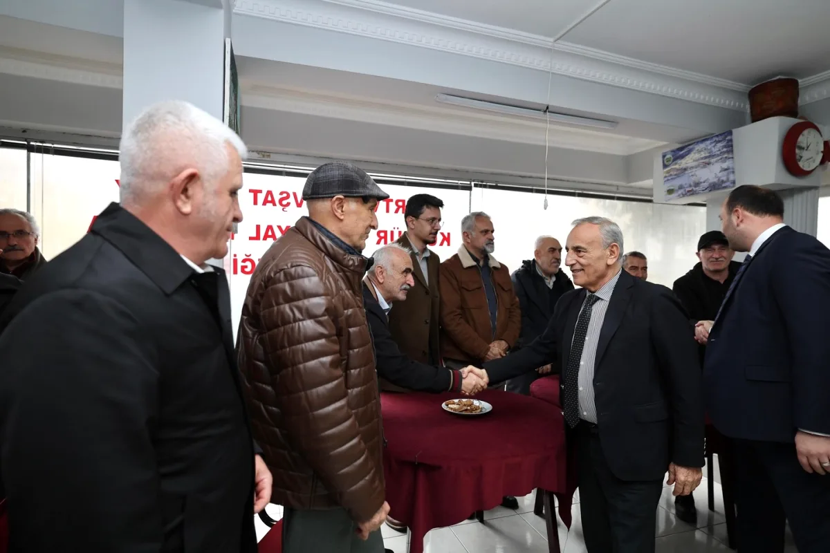 Başkan Çebi, Hemşehrileriyle Bayramlaştı Başkan Çebi, Hemşehrileriyle Bayramlaştı