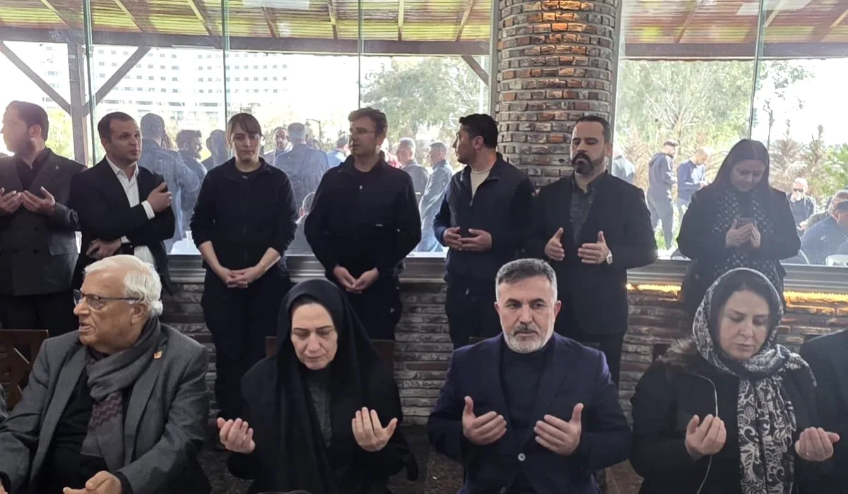 Fatma Güldemet Sarı'dan Taziye Ziyareti Fatma Güldemet Sarı'dan Taziye Ziyareti