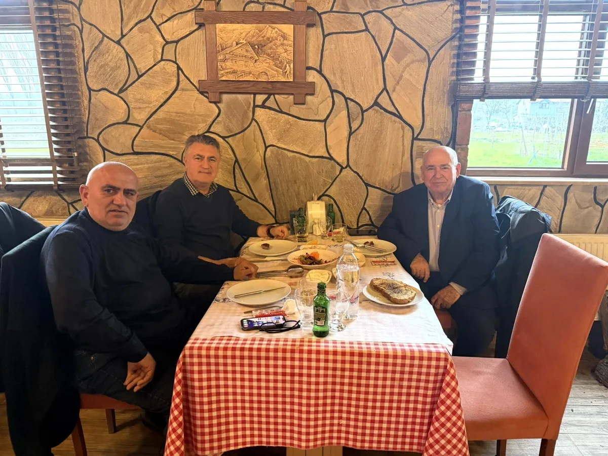 İBB Meclis Üyesi Orhan Çakır'dan Samimi Buluşma Paylaşımı İBB Meclis Üyesi Orhan Çakır'dan Samimi Buluşma Paylaşımı