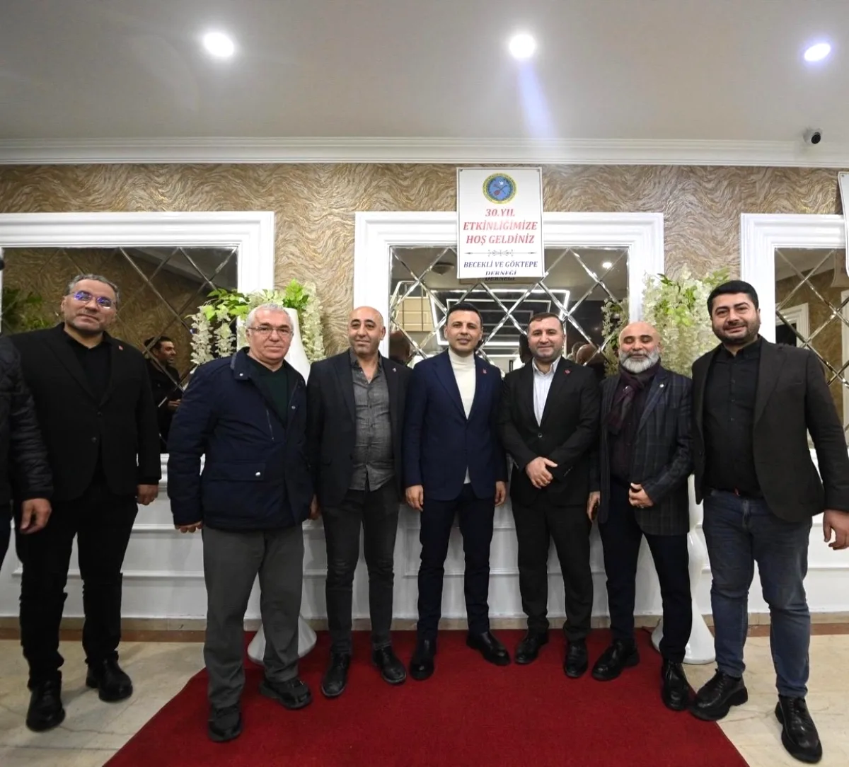 CHP'li Yöneticiler Dernek Gecesinde Bir Araya Geldi CHP'li Yöneticiler Dernek Gecesinde Bir Araya Geldi