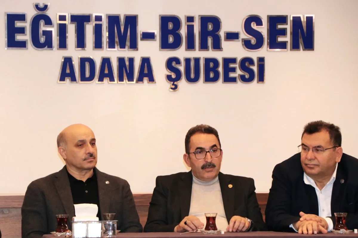 AK Partili Doğru'nun Sendikalarla Bayram Buluşması AK Partili Doğru'nun Sendikalarla Bayram Buluşması