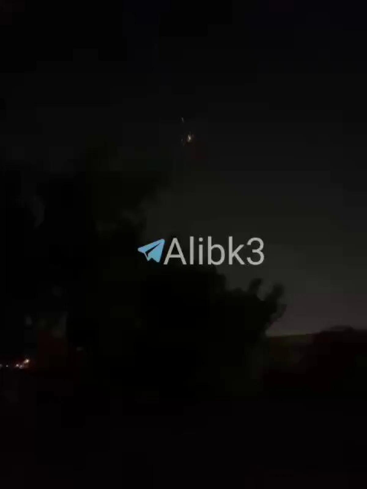 İran'a Ait Füze Sistemleri İsrail'i Vurdu İran'a Ait Füze Sistemleri İsrail'i Vurdu