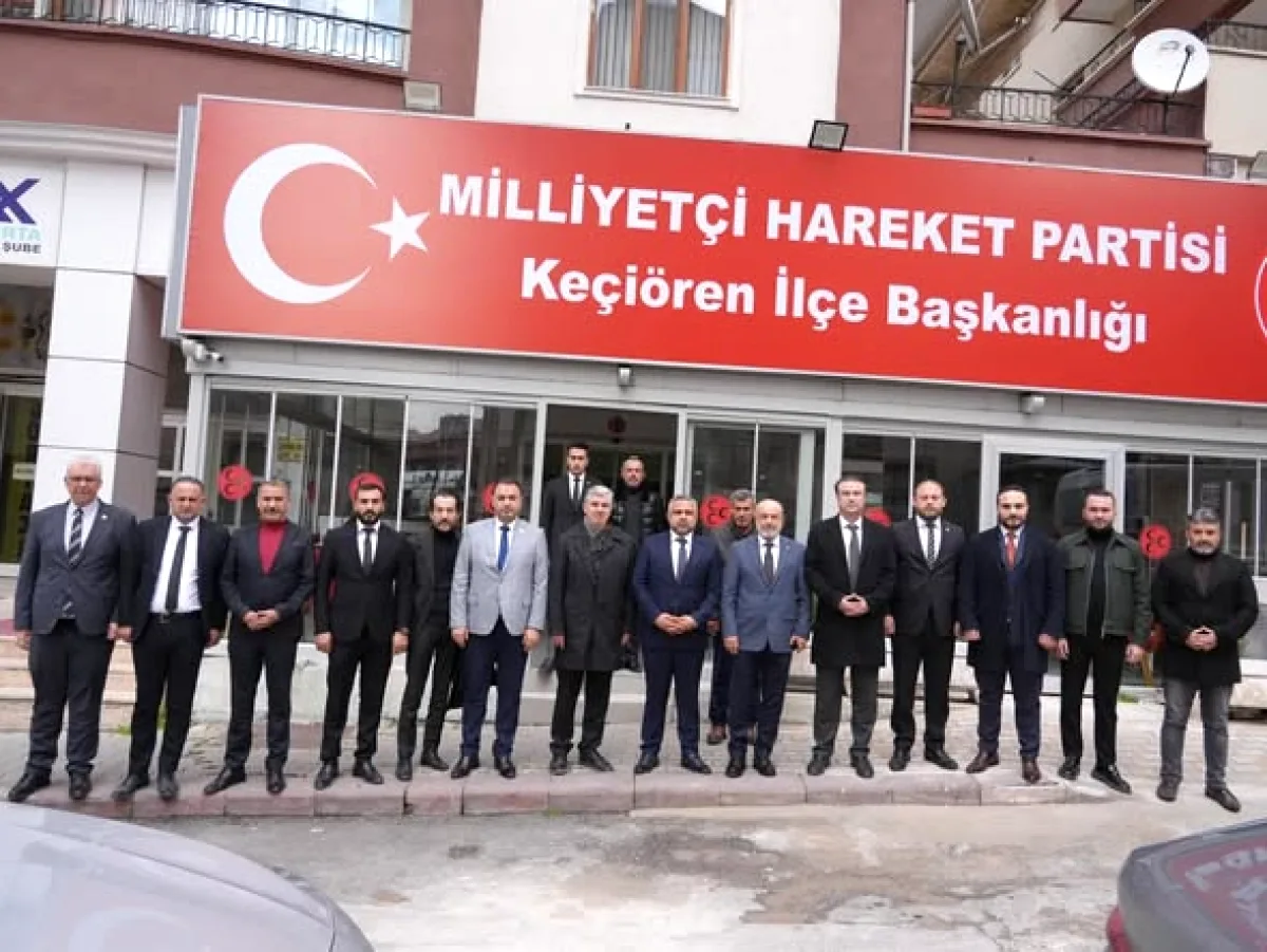 AK Partili Heyetten MHP Keçiören Başkanı'na Bayram Ziyareti AK Partili Heyetten MHP Keçiören Başkanı'na Bayram Ziyareti