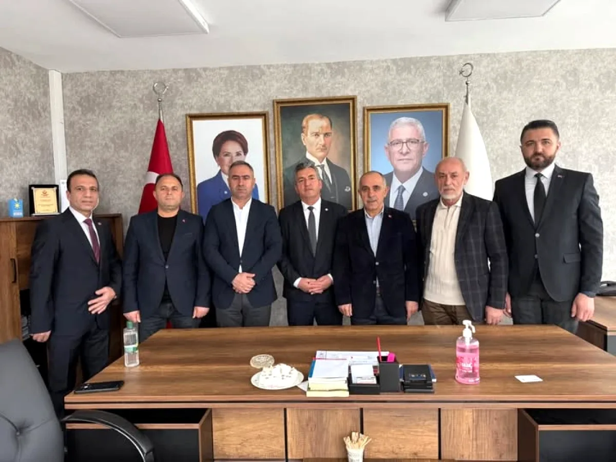Etimesgut'tan Millete Güven Mesajı Etimesgut'tan Millete Güven Mesajı