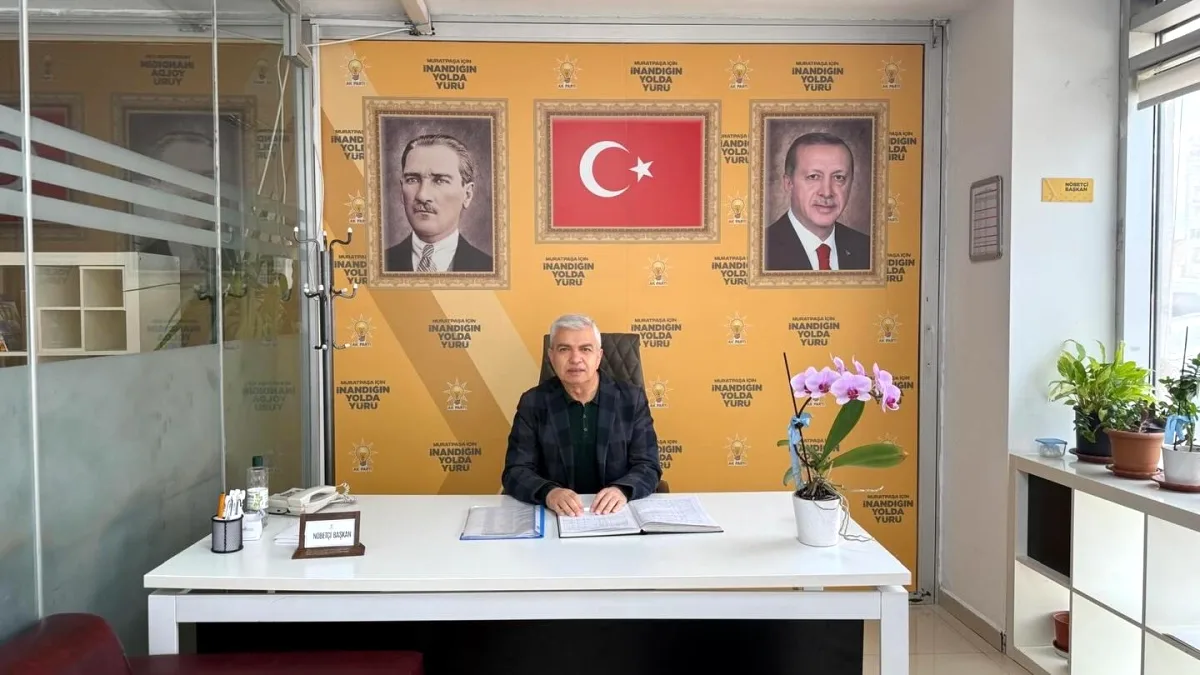 Muratpaşa AK Parti'de Nöbetçi Başkan Görevi Değişti Muratpaşa AK Parti'de Nöbetçi Başkan Görevi Değişti