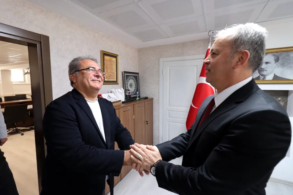 Adana Gençlik ve Spor'da Bayram Coşkusu Adana Gençlik ve Spor'da Bayram Coşkusu