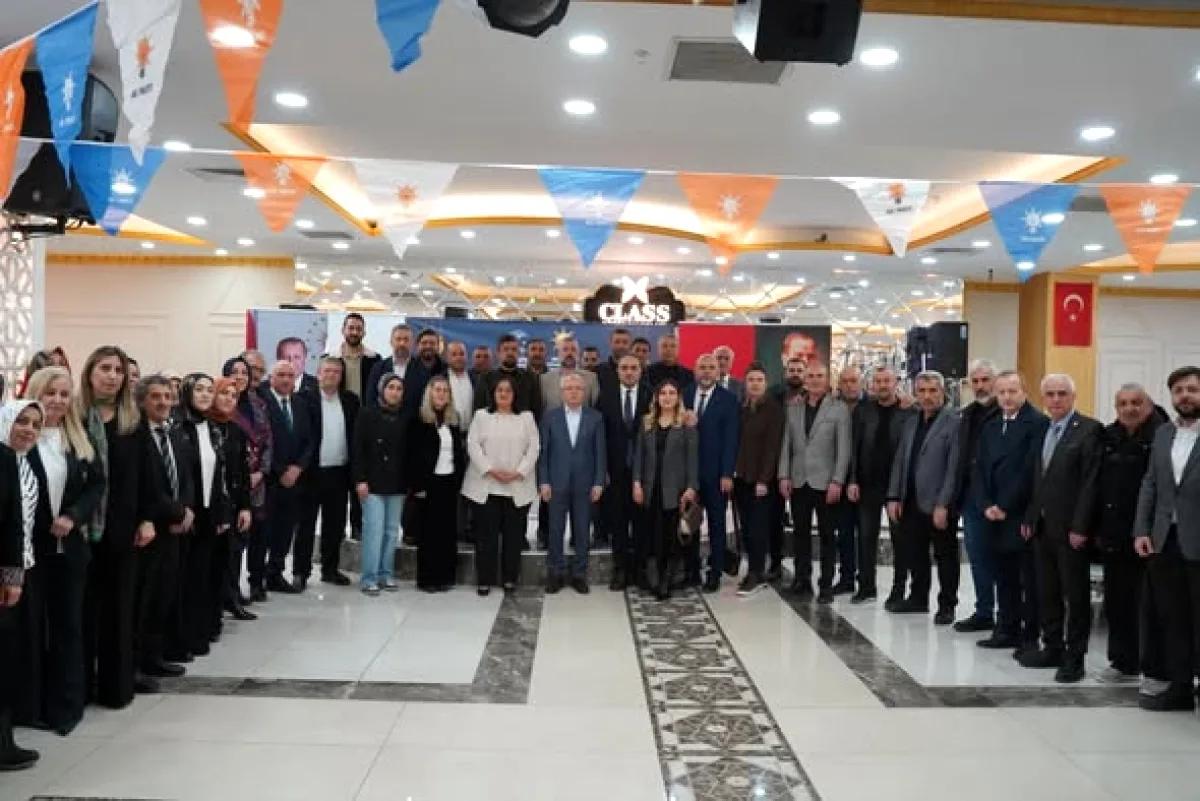 AK Partili Milletvekili Dernek Ziyaretinde Buluştu AK Partili Milletvekili Dernek Ziyaretinde Buluştu