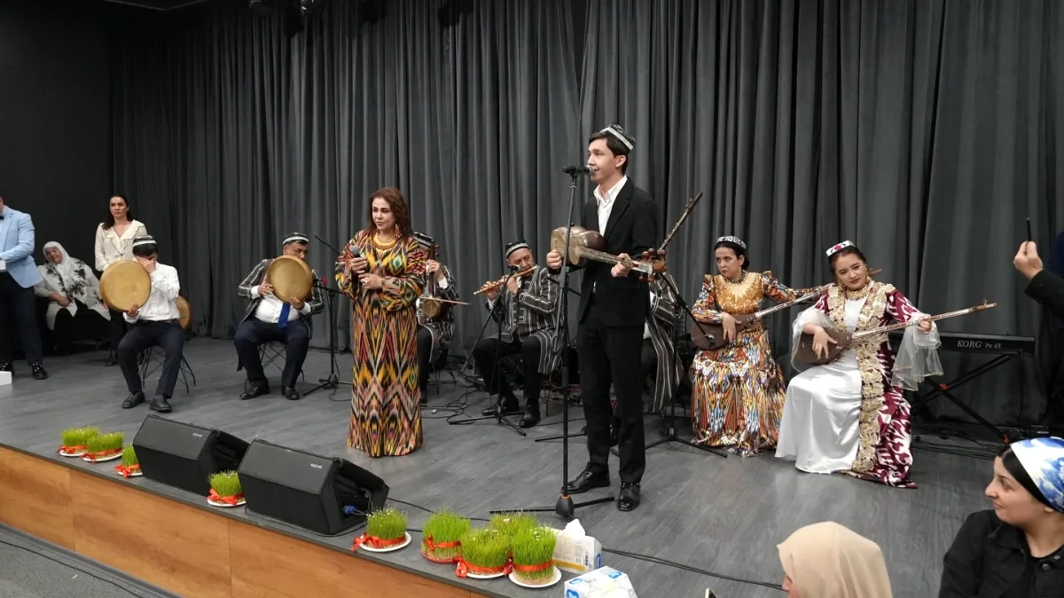 Gürsu'da Nevruz Kutlamalarına Özel Konuklar Katıldı Gürsu'da Nevruz Kutlamalarına Özel Konuklar Katıldı
