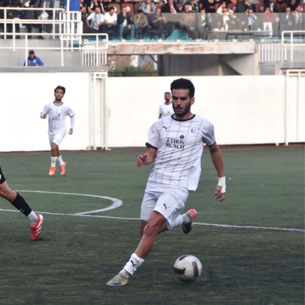 Beylikdüzüspor'un Ortasaha Dinamosu Göz Dolduruyor Beylikdüzüspor'un Ortasaha Dinamosu Göz Dolduruyor