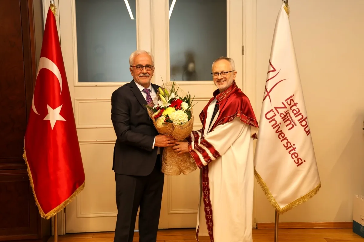 Üniversitede Rektörlük Koltuğu Yeni Sahibini Buldu Üniversitede Rektörlük Koltuğu Yeni Sahibini Buldu