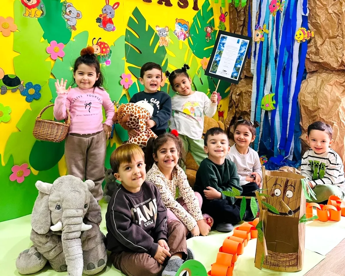Maltepe'de Minik Ellerden Doğaya Anlamlı Katkı Maltepe'de Minik Ellerden Doğaya Anlamlı Katkı