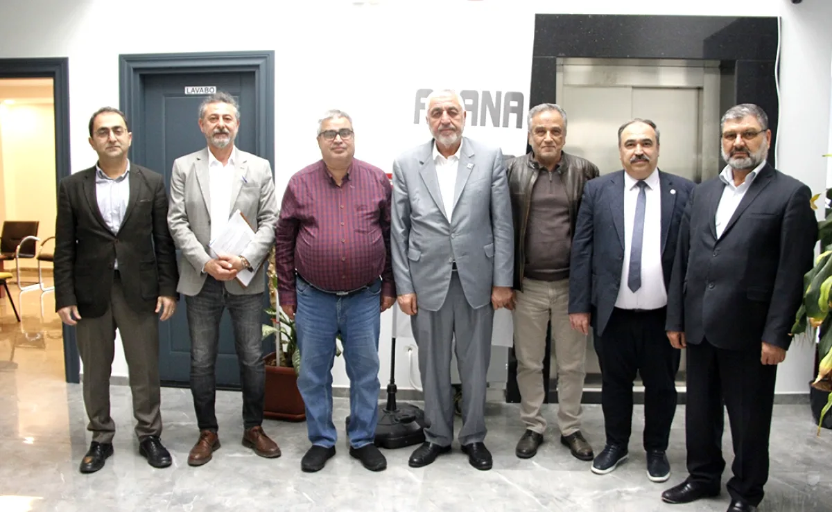 Saadet Partisi Adana İl Başkanı'ndan Tabip Odası'na Ziyaret Saadet Partisi Adana İl Başkanı'ndan Tabip Odası'na Ziyaret