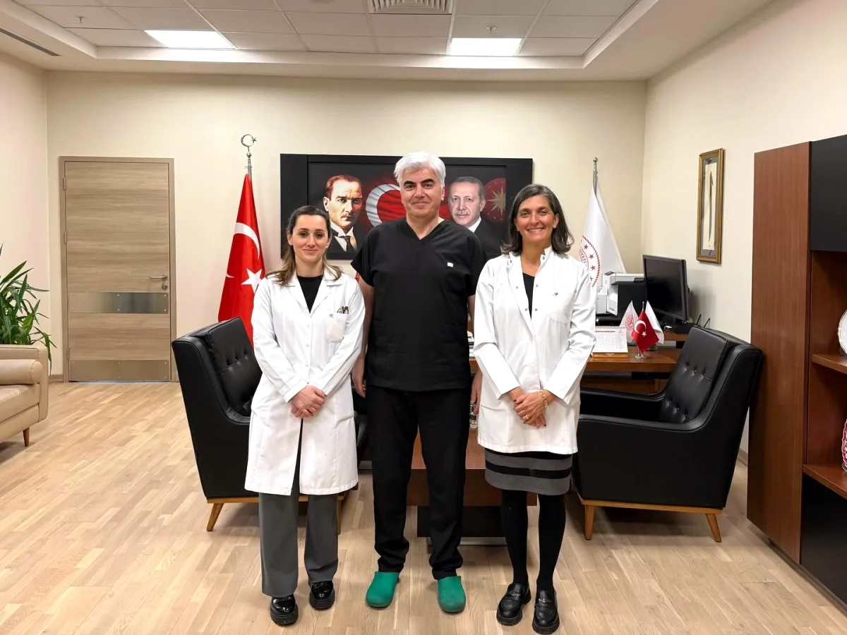 Kartal Şehir Hastanesi'nde Akademik Başarı Kartal Şehir Hastanesi'nde Akademik Başarı