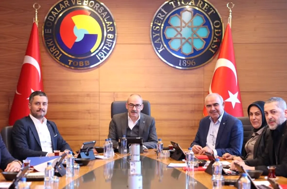 Kayseri Ticaret Odası'nda Yönetim Kurulu Toplantısı Yapıldı Kayseri Ticaret Odası'nda Yönetim Kurulu Toplantısı Yapıldı