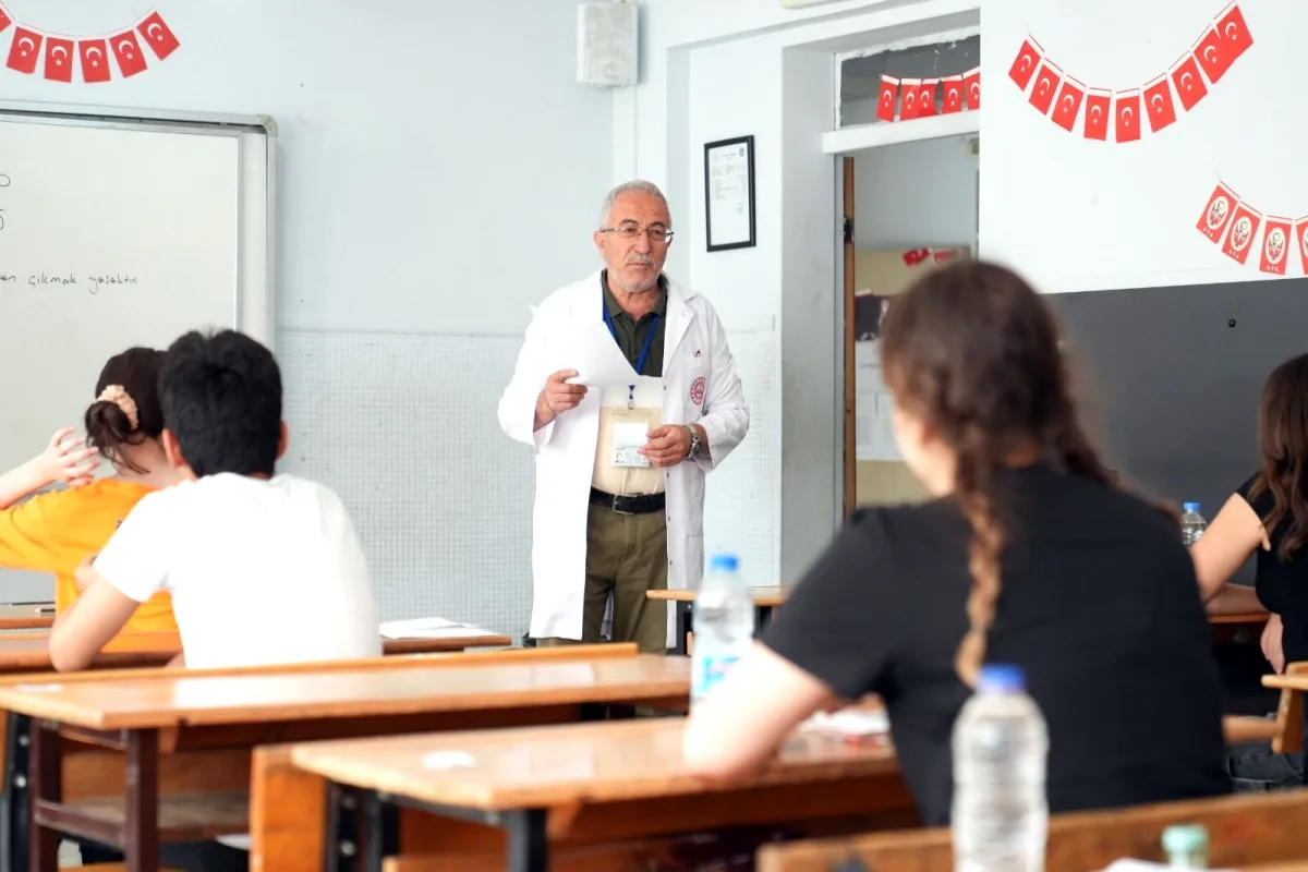 Kartepe'de LGS Başvuruları Başladı: Son Tarih 10 Nisan 2026 Kartepe'de LGS Başvuruları Başladı: Son Tarih 10 Nisan 2026
