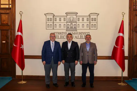 AK Parti Bilecik yönetimi Vali Sözer'i ziyaret etti: Bölge gündemi görüştü