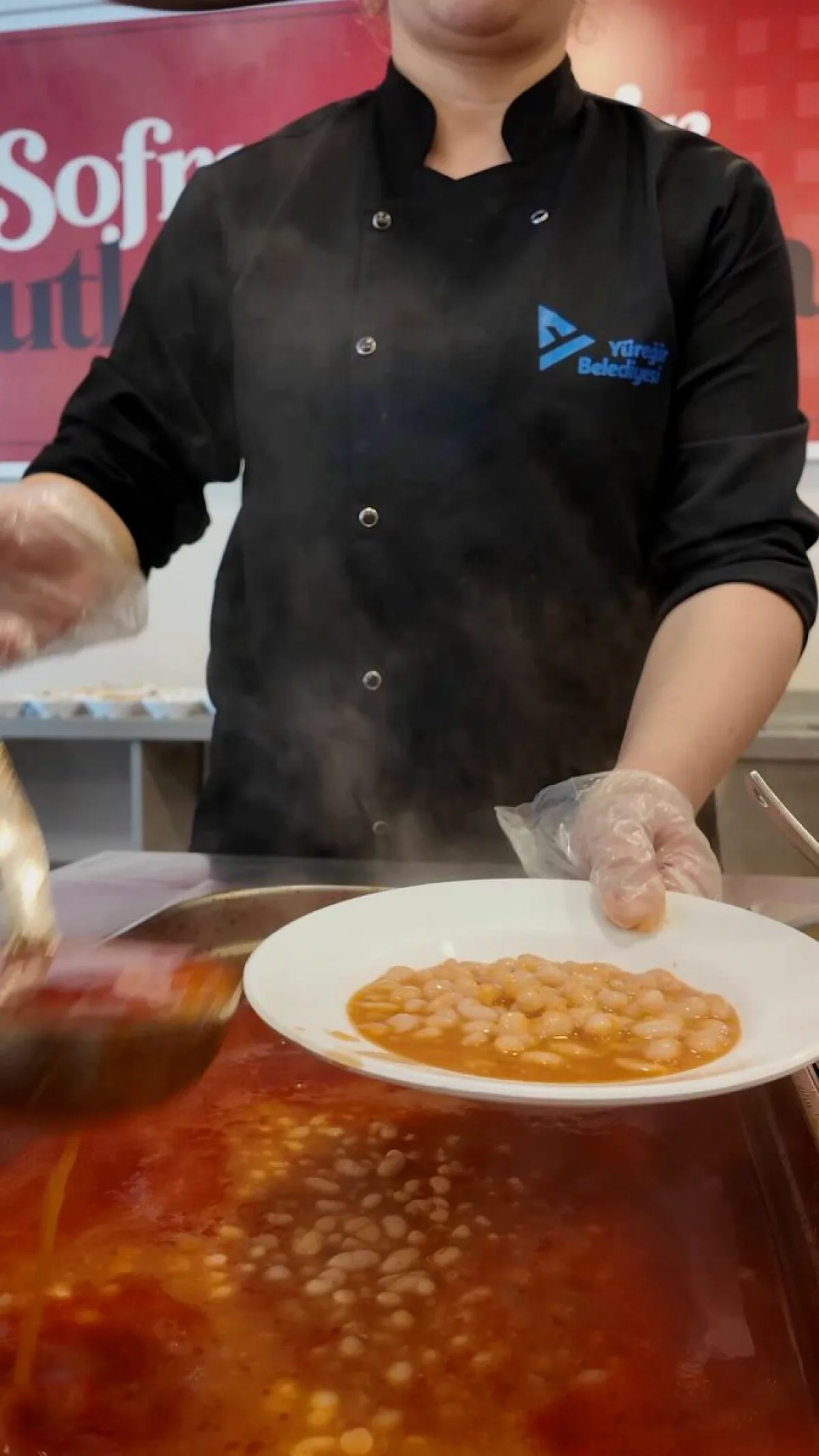 Yüreğir'de Hafta İçi Her Gün Uygun Fiyatlı Yemek Sofrası Kuruluyor Yüreğir'de Hafta İçi Her Gün Uygun Fiyatlı Yemek Sofrası Kuruluyor