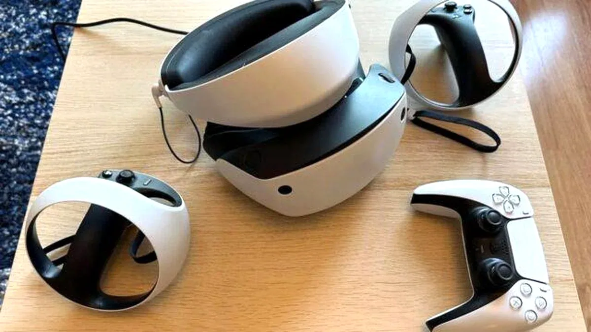 PlayStation VR2 Üretimi Yarıya İndi: Sony Profesyonel VR'a Geçiyor mu? PlayStation VR2 Üretimi Yarıya İndi: Sony Profesyonel VR'a Geçiyor mu?