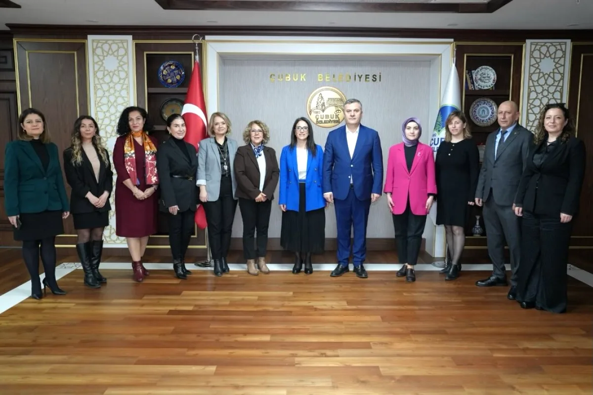Çubuk'ta Kadın Girişimciliği ve Aile Eğitimi İçin İş Birliği Protokolü Çubuk'ta Kadın Girişimciliği ve Aile Eğitimi İçin İş Birliği Protokolü