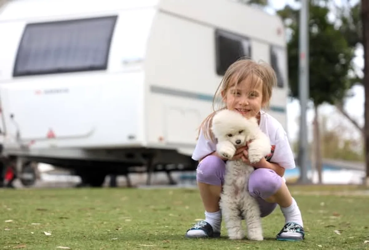 Antalya'da Karavan Park Bayramda Doldu Taştı: Park Sorununa Belediyeli Çözüm Antalya'da Karavan Park Bayramda Doldu Taştı: Park Sorununa Belediyeli Çözüm