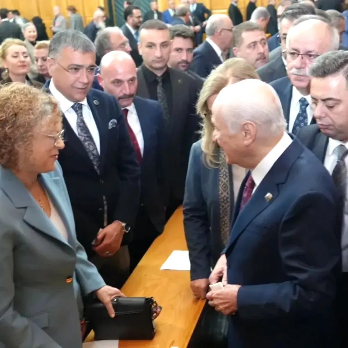 Evren'den Ankara'ya: MHP İlçe Teşkilatı TBMM'deki Grup Toplantısında Evren'den Ankara'ya: MHP İlçe Teşkilatı TBMM'deki Grup Toplantısında
