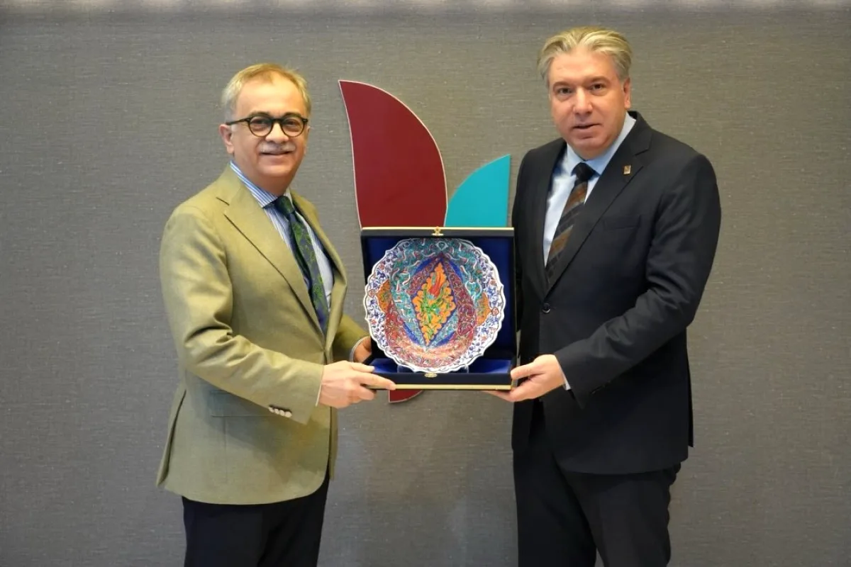 Kocaeli Büyükşehir Belediyesi Heyeti Yalova Üniversitesi'nde Kocaeli Büyükşehir Belediyesi Heyeti Yalova Üniversitesi'nde