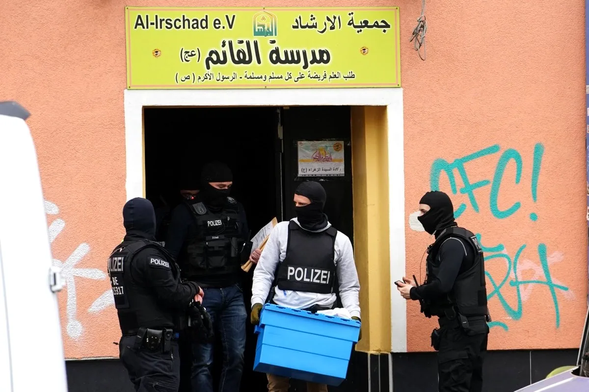 Avrupa'da Antisemitik Saldırı Dalgası: Hezbollah Bağlantısı Araştırılıyor mu? Avrupa'da Antisemitik Saldırı Dalgası: Hezbollah Bağlantısı Araştırılıyor mu?