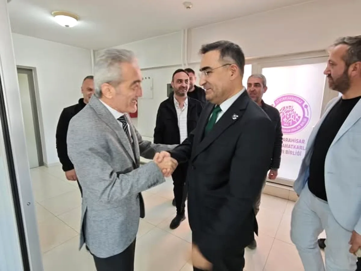 Afyonkarahisar Esnafı Cumhurbaşkanlığı İftarında Temsil Edildi - Cengiz Üstün Katıldı Afyonkarahisar Esnafı Cumhurbaşkanlığı İftarında Temsil Edildi - Cengiz Üstün Katıldı