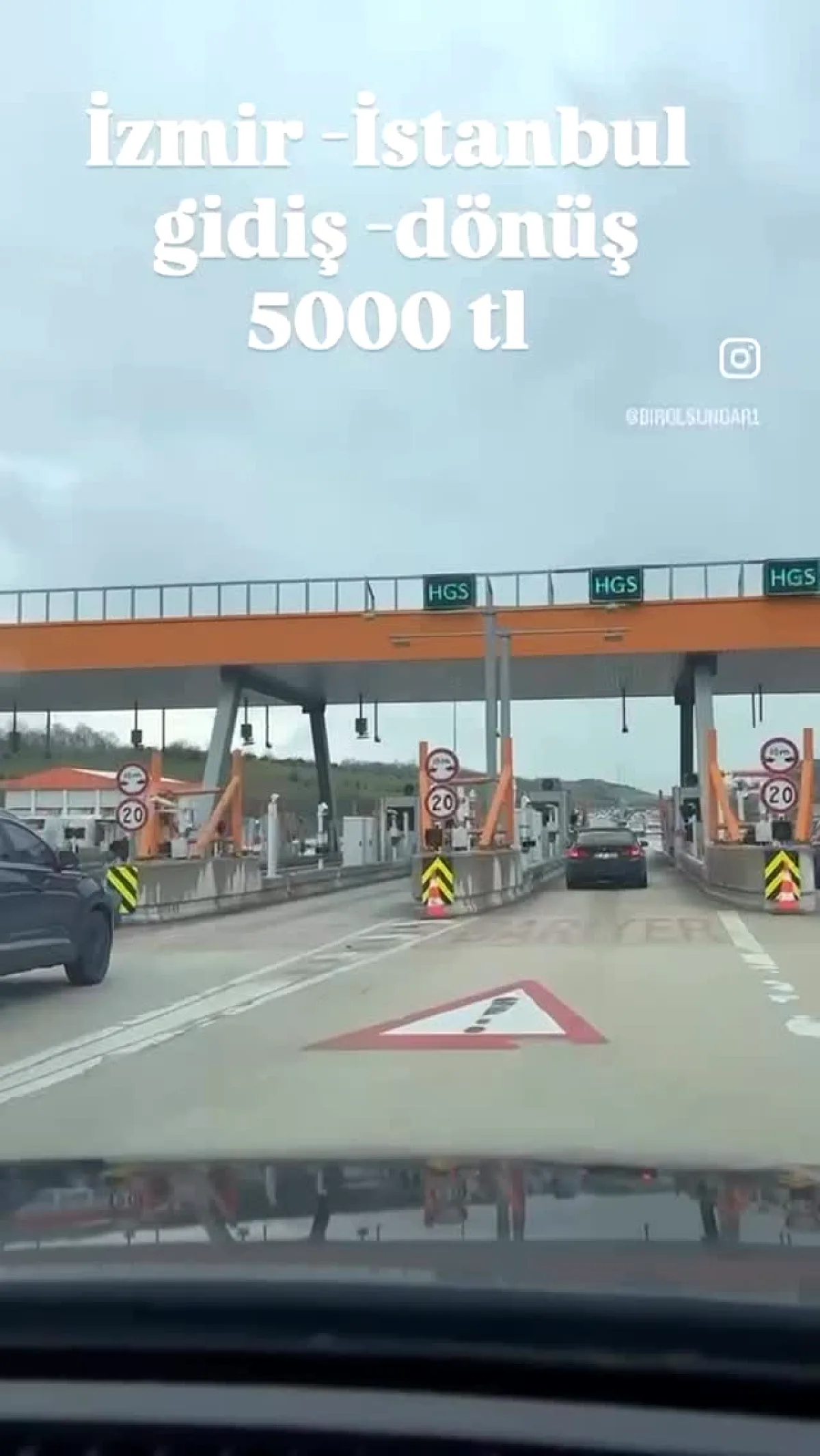 İzmir-İstanbul Otoyol Ücretleri 5.000 TL'yi Buldu: Emekli Maaşının Dörtte Biri Yola Gidiyor İzmir-İstanbul Otoyol Ücretleri 5.000 TL'yi Buldu: Emekli Maaşının Dörtte Biri Yola Gidiyor