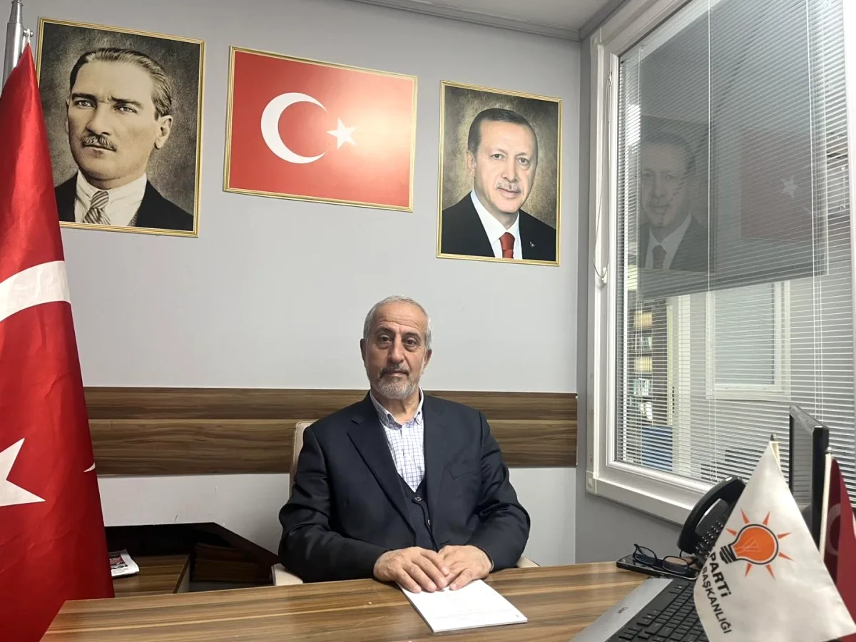AK Parti Ümraniye İlçe Başkanlığında Bugün Mehmet Azmi Demirbağ Nöbetçi AK Parti Ümraniye İlçe Başkanlığında Bugün Mehmet Azmi Demirbağ Nöbetçi