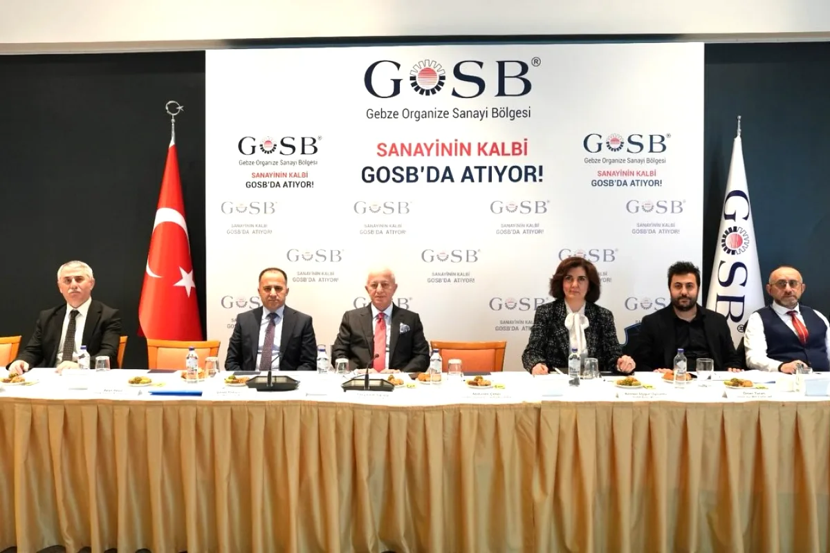 Gebze'de Meslek Liseleri İçin Sanayi İş Birliği Toplantısı: OSB Yönetimi ve Eğitimciler Bir Araya Geldi Gebze'de Meslek Liseleri İçin Sanayi İş Birliği Toplantısı: OSB Yönetimi ve Eğitimciler Bir Araya Geldi