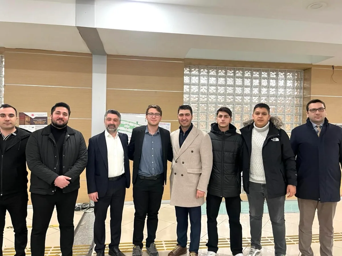 İstanbul Adliye'de Hakaret Davası: CHP'li Genç İfadesini Verdi İstanbul Adliye'de Hakaret Davası: CHP'li Genç İfadesini Verdi
