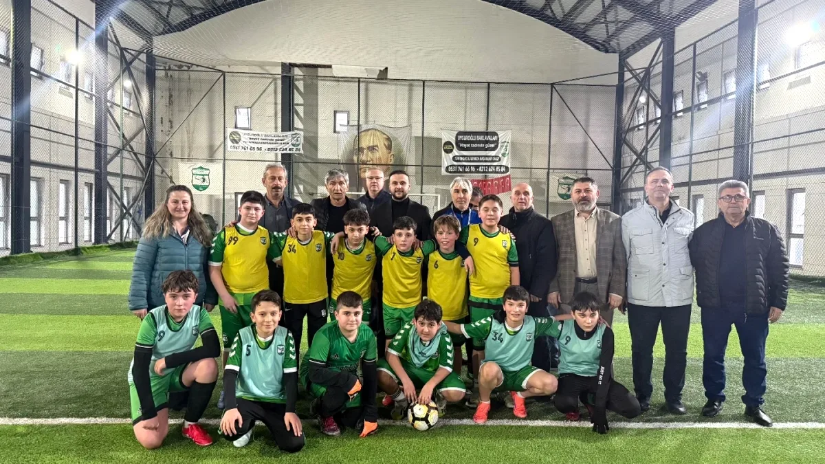 Ak Parti Küçükçekmece, Spor Kulüplerini Ziyaret Etti Ak Parti Küçükçekmece, Spor Kulüplerini Ziyaret Etti