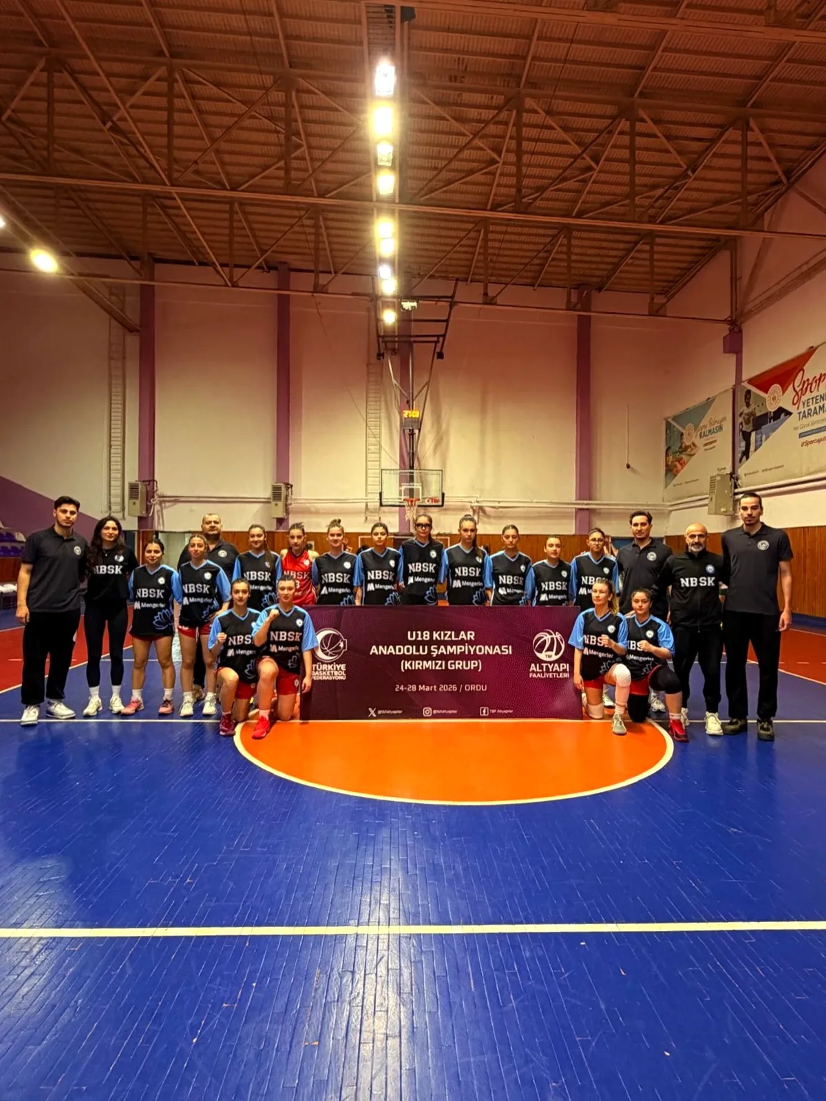 Nilüfer Belediyespor U18 Kızlar, Şampiyonada 2'de 2 Yaparak Ordu'dan Galibiyetle Dönmeyi Hedefliyor Nilüfer Belediyespor U18 Kızlar, Şampiyonada 2'de 2 Yaparak Ordu'dan Galibiyetle Dönmeyi Hedefliyor